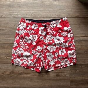 Tommy Hilfiger | 7" Tropical Print Vintage Premium Swim Trunks in Floral Red (L)